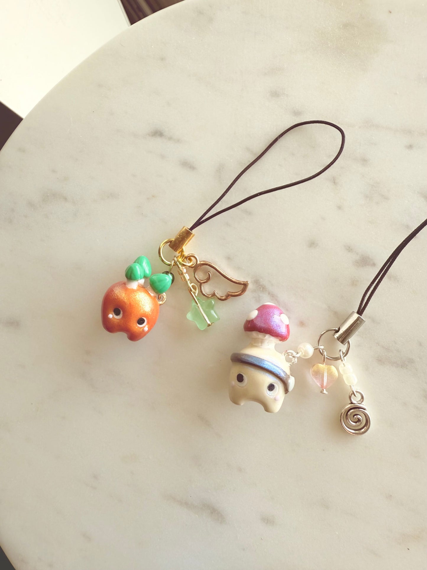 Shiny Cap Mushroom Pod Charm